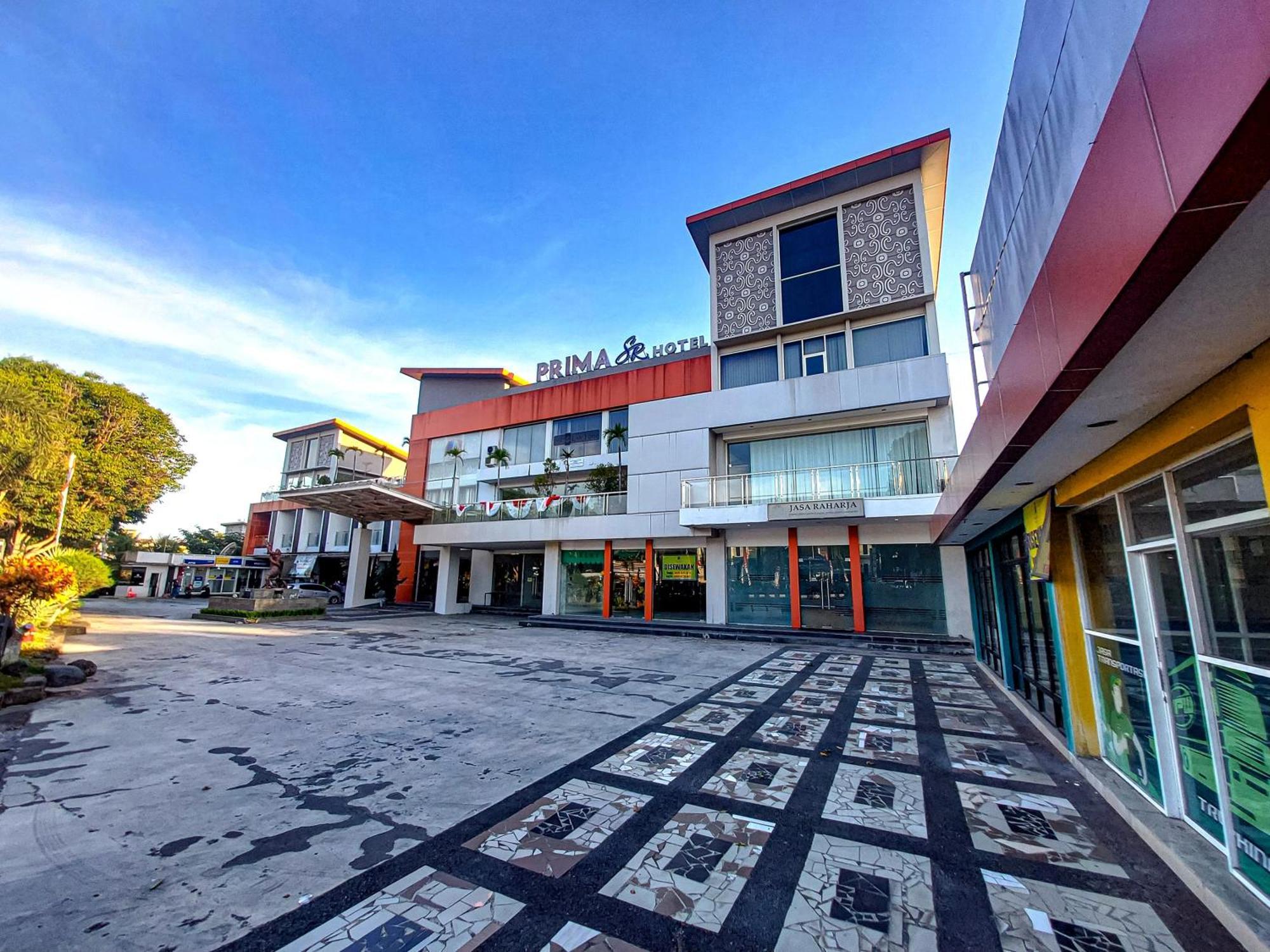 Prima Sr Hotel & Convention Yogyakarta Sleman  Zewnętrze zdjęcie