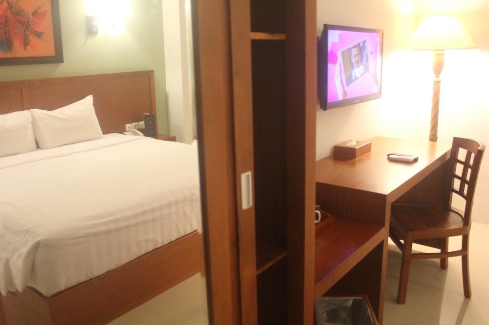 Prima Sr Hotel & Convention Yogyakarta Sleman  Zewnętrze zdjęcie
